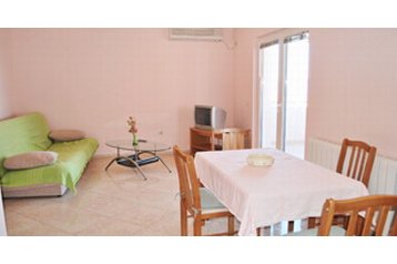 Croazia Privát Neviđane, Esterno